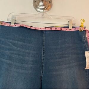 I.N.C. Blue Denim Jeans High rise Bootcut Sz 14. Pull On